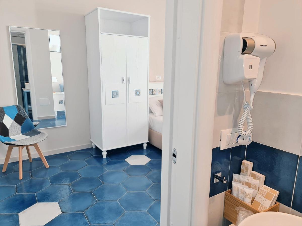 Kalinifta Rooms Apartment 토레 라필로 외부 사진