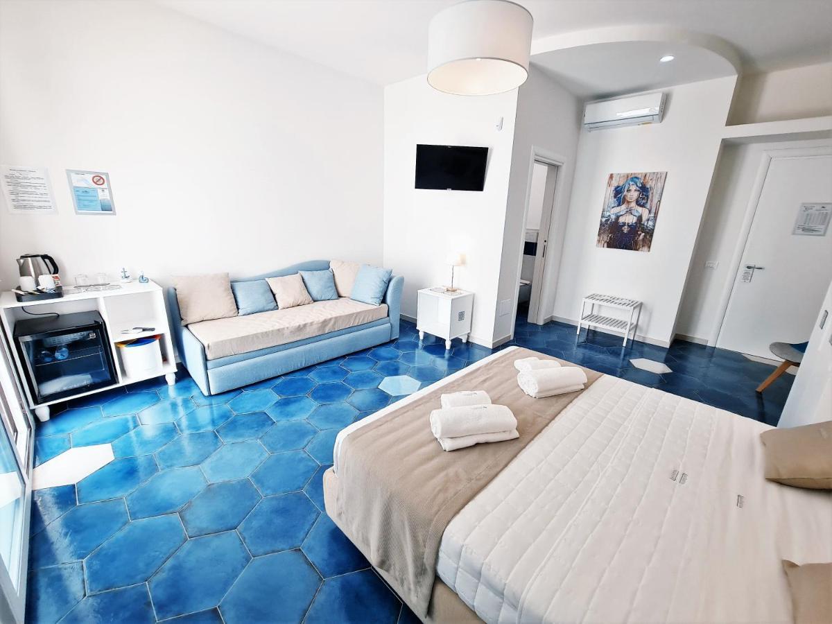 Kalinifta Rooms Apartment 토레 라필로 외부 사진