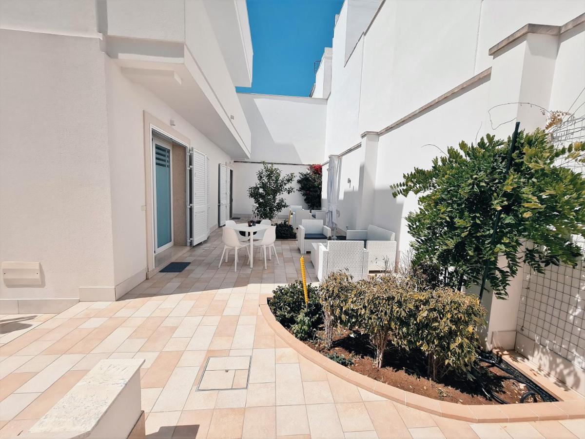 Kalinifta Rooms Apartment 토레 라필로 외부 사진