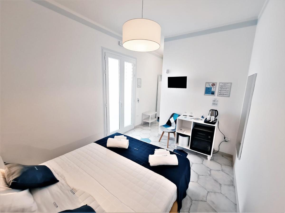 Kalinifta Rooms Apartment 토레 라필로 외부 사진