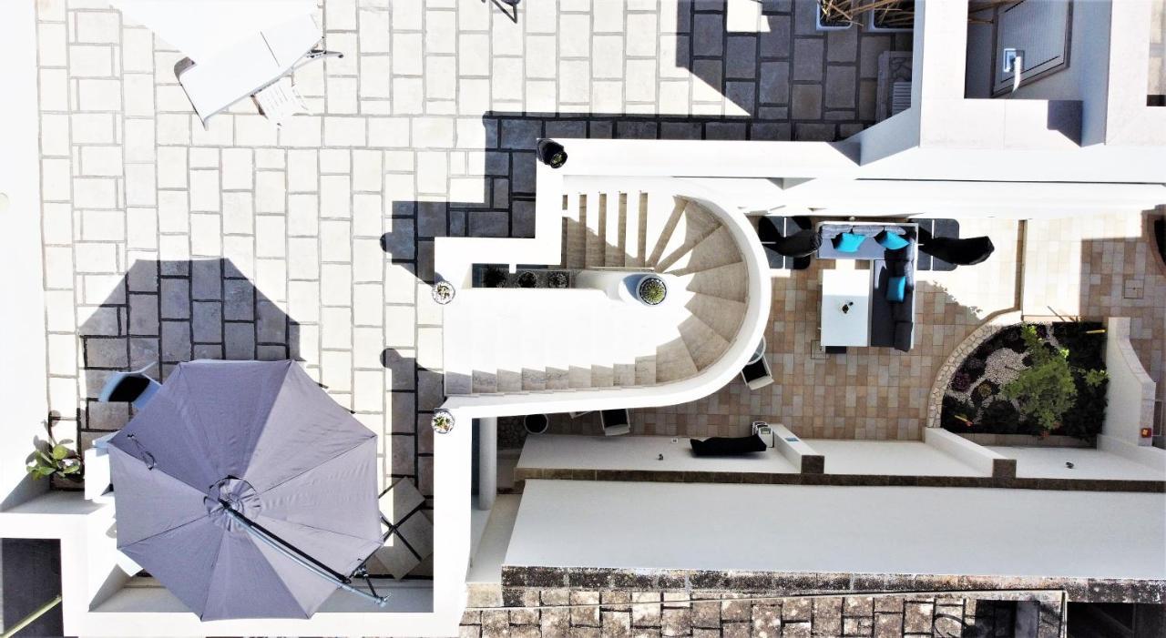 Kalinifta Rooms Apartment 토레 라필로 외부 사진