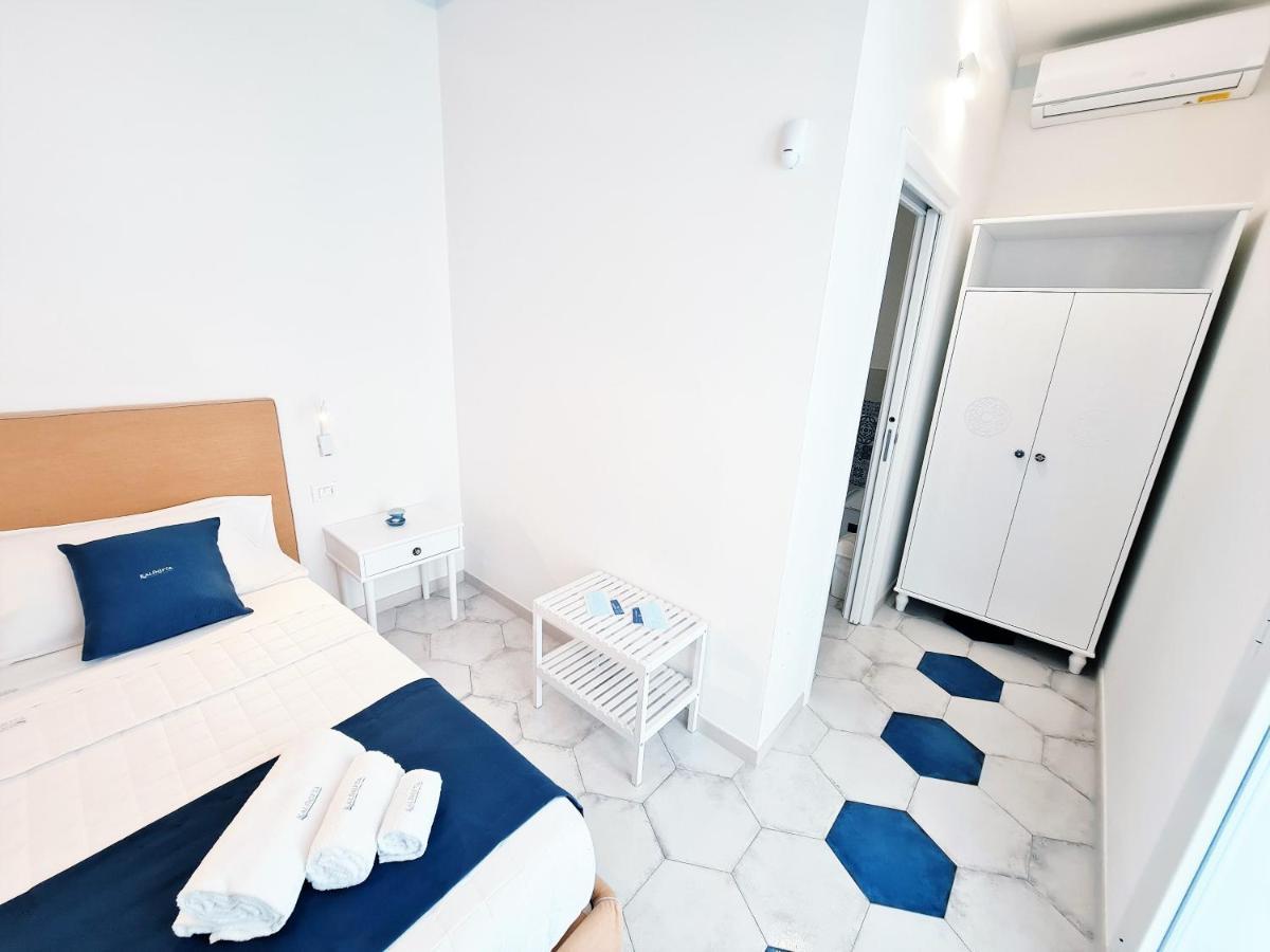 Kalinifta Rooms Apartment 토레 라필로 외부 사진