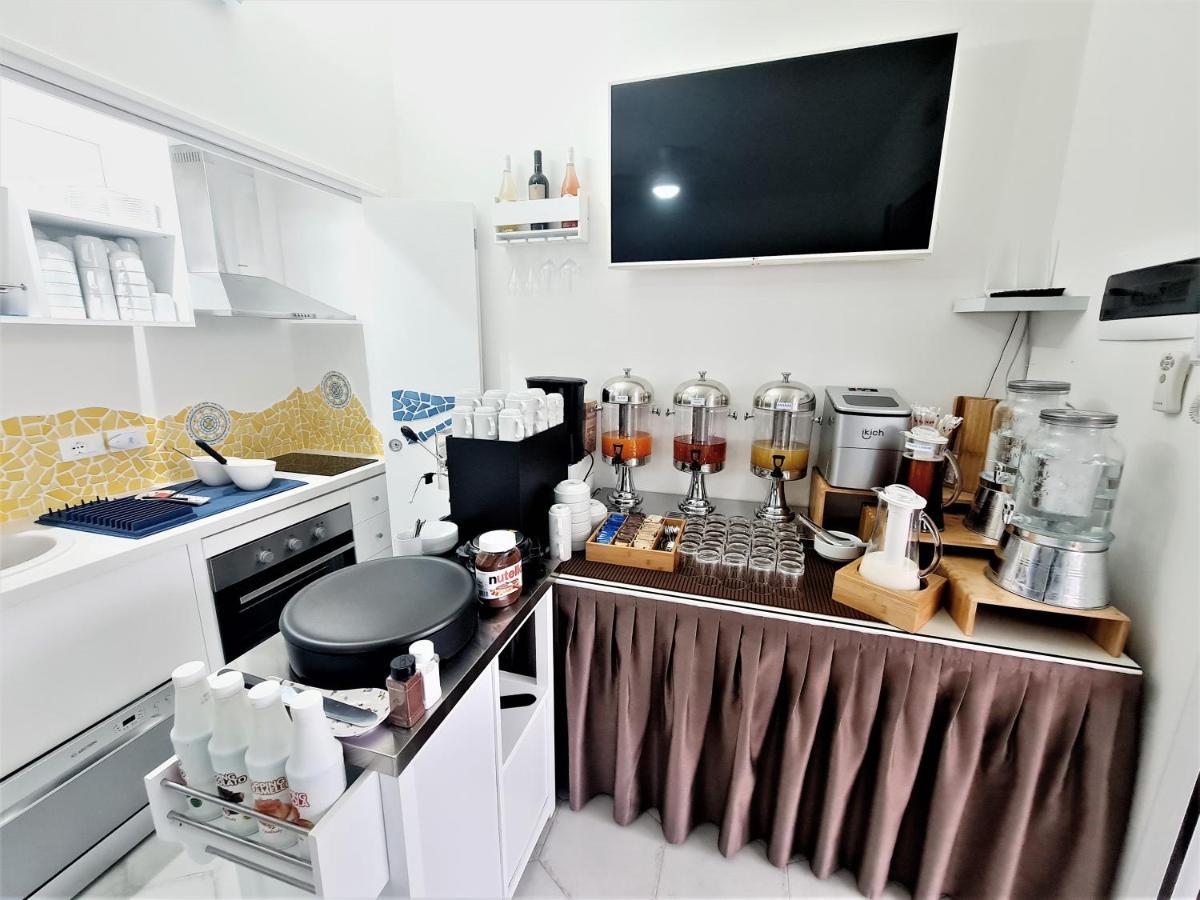 Kalinifta Rooms Apartment 토레 라필로 외부 사진