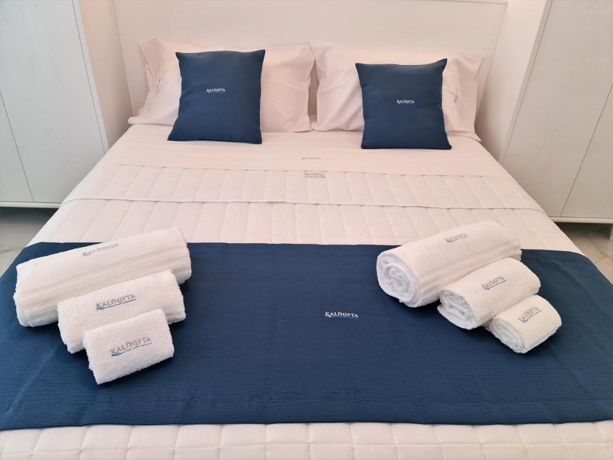 Kalinifta Rooms Apartment 토레 라필로 외부 사진
