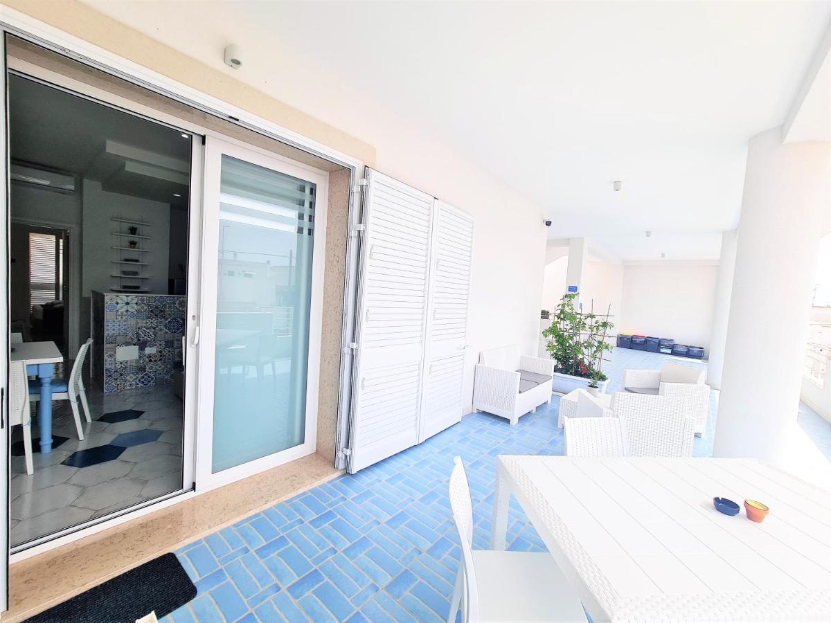 Kalinifta Rooms Apartment 토레 라필로 외부 사진